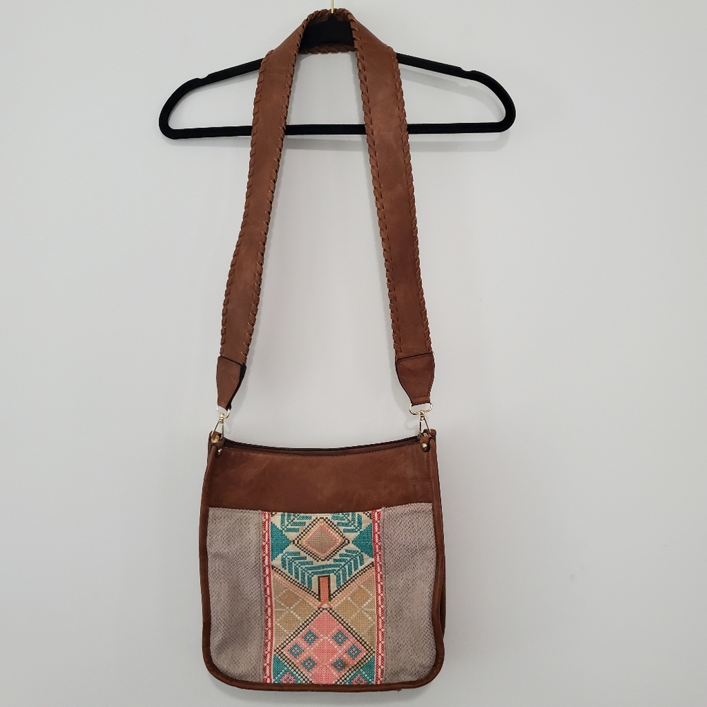 Jen & Co Western Boho Aztec Vegan Leather Crossbody  bag Brown turquoise pink